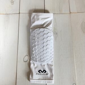 McDavid Padded Knee Sleeve Mens Small White Basketball Gear Protection